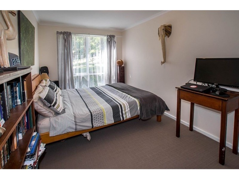 2 Thomas Street, Selby VIC 3159