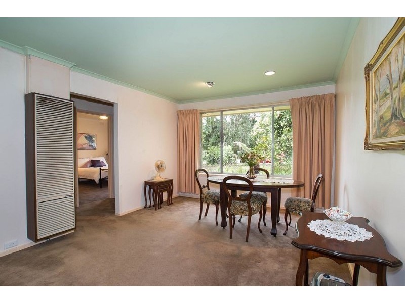 14 Cambridge Street, Belgrave South VIC 3160