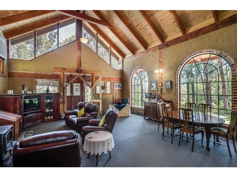 1 Vosges Street, Selby VIC 3159