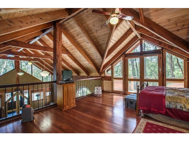 1 Vosges Street, Selby VIC 3159