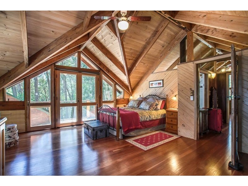 1 Vosges Street, Selby VIC 3159