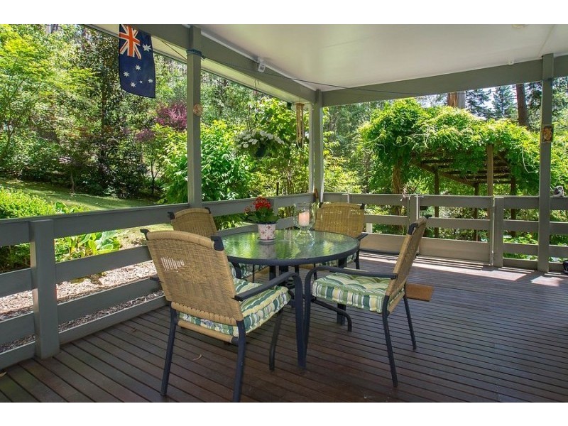 1 Vista Grove, Sherbrooke VIC 3789