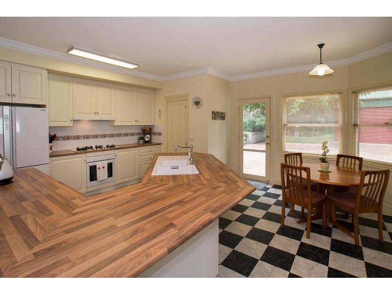 14 Benson Street, Belgrave VIC 3160