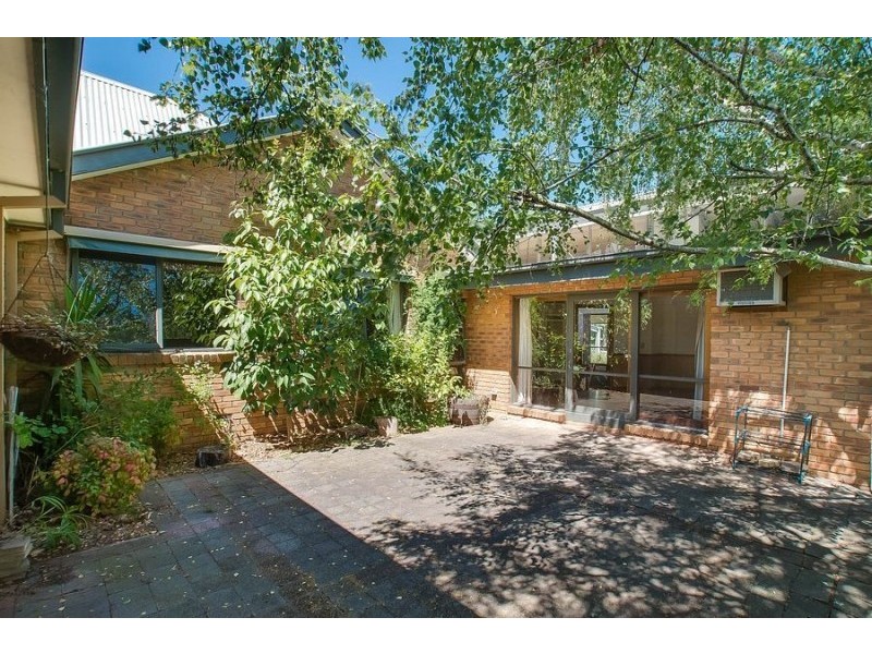 2 Swansea Court, Belgrave VIC 3160