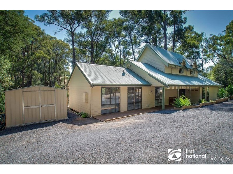 41 Fernglade Drive, Emerald VIC 3782