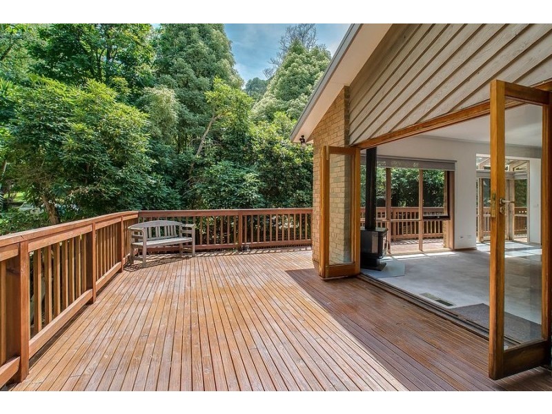 23 Gordon Avenue, Tecoma VIC 3160