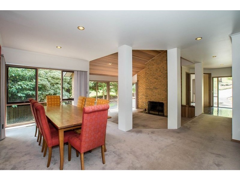 23 Gordon Avenue, Tecoma VIC 3160