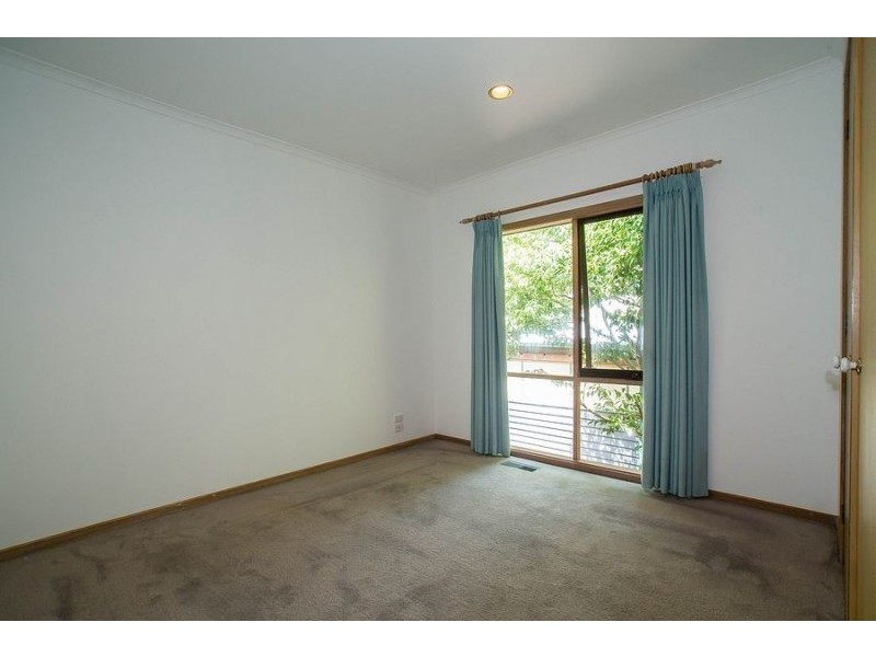 23 Gordon Avenue, Tecoma VIC 3160