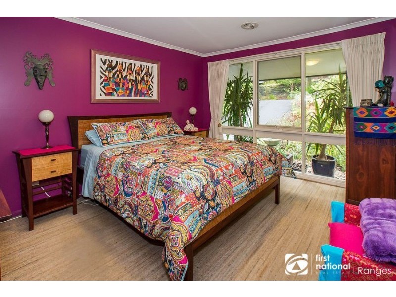 13 Creekbank Street, Upwey VIC 3158