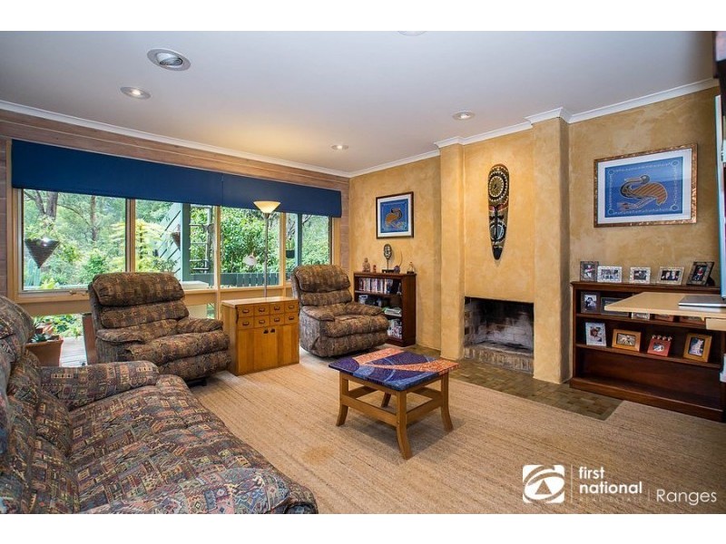 13 Creekbank Street, Upwey VIC 3158