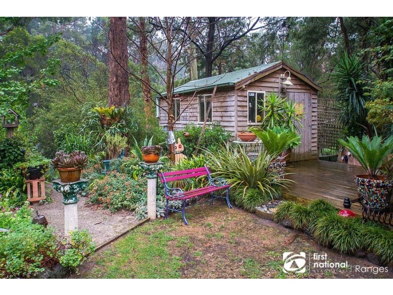 13 Creekbank Street, Upwey VIC 3158