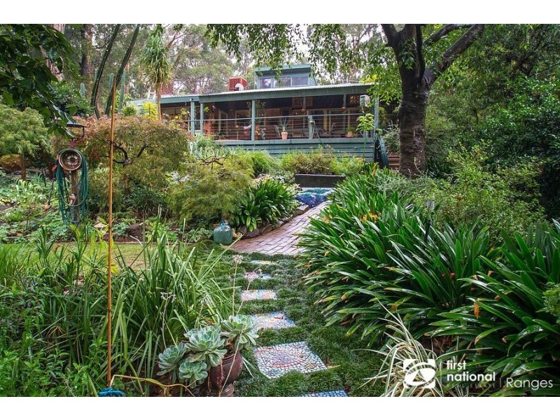 13 Creekbank Street, Upwey VIC 3158