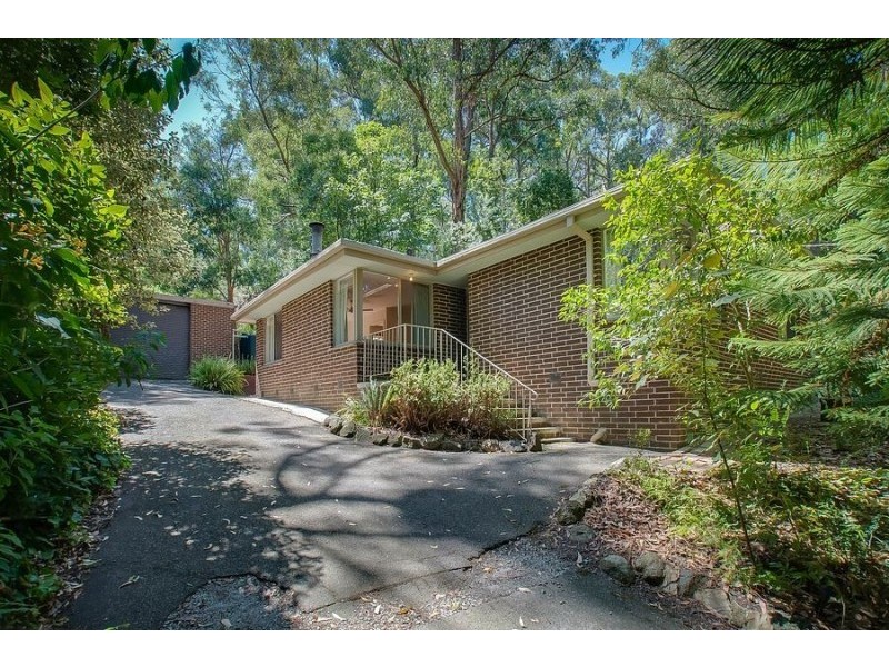 5 Wilga Avenue, Selby VIC 3159