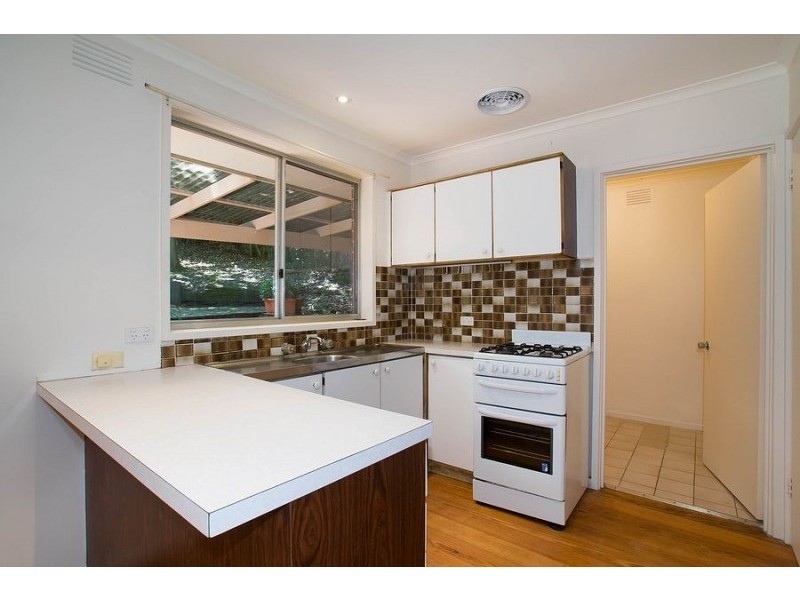 5 Wilga Avenue, Selby VIC 3159