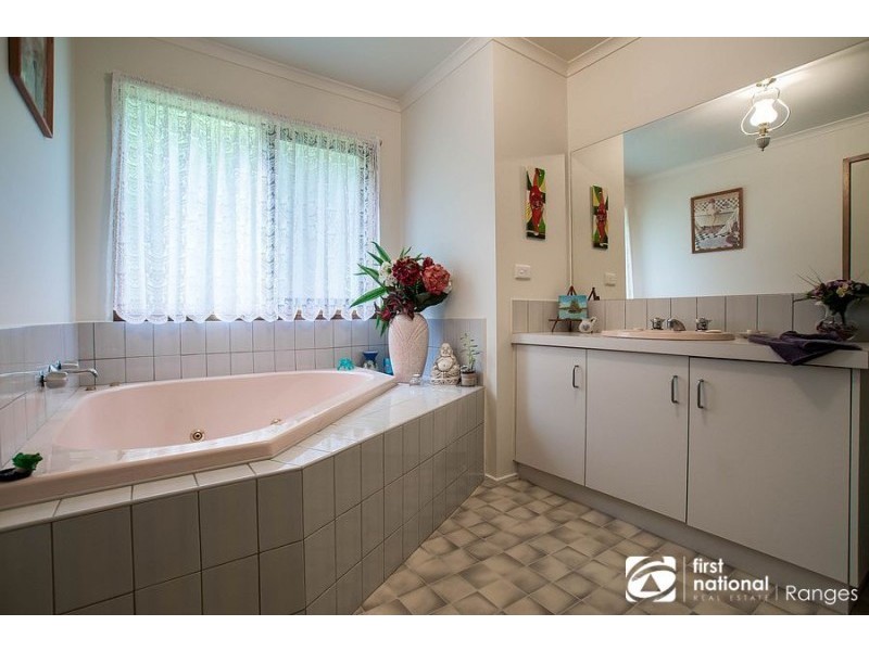 14 Bay Street, Tecoma VIC 3160