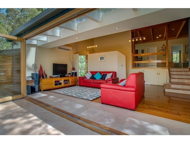 11 Bennett Avenue, Belgrave VIC 3160