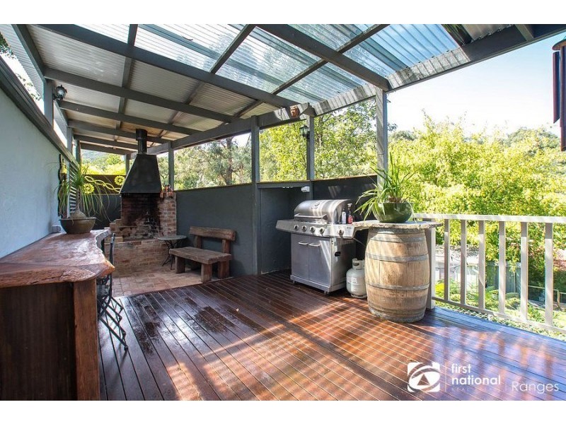 4 Weldon Grove, Upwey VIC 3158