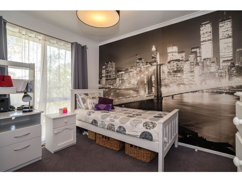 16 Anderson Road, Tecoma VIC 3160