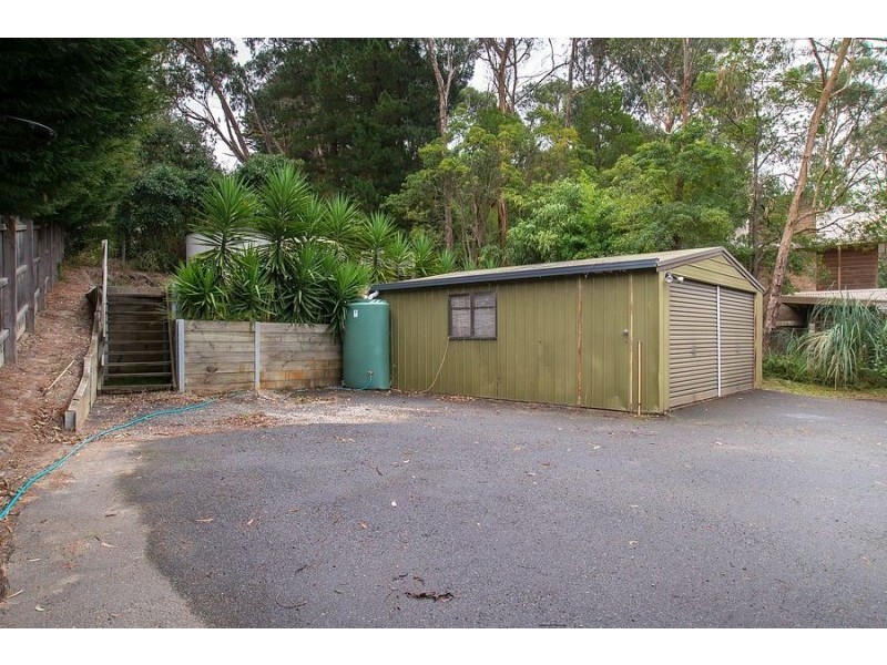 55 Temple Road, Selby VIC 3159