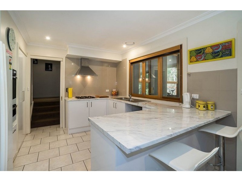 54 Leonard Street, Upwey VIC 3158