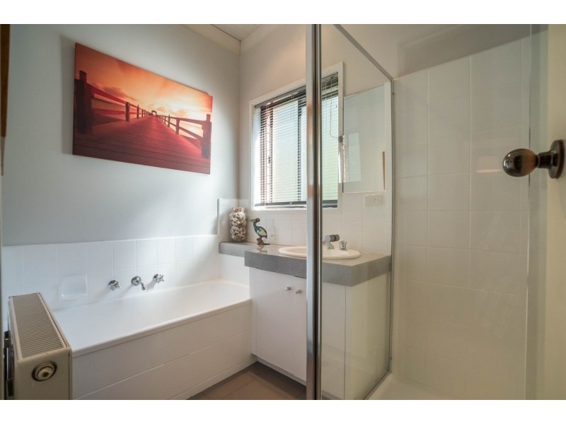16 Cecil Court, Upwey VIC 3158