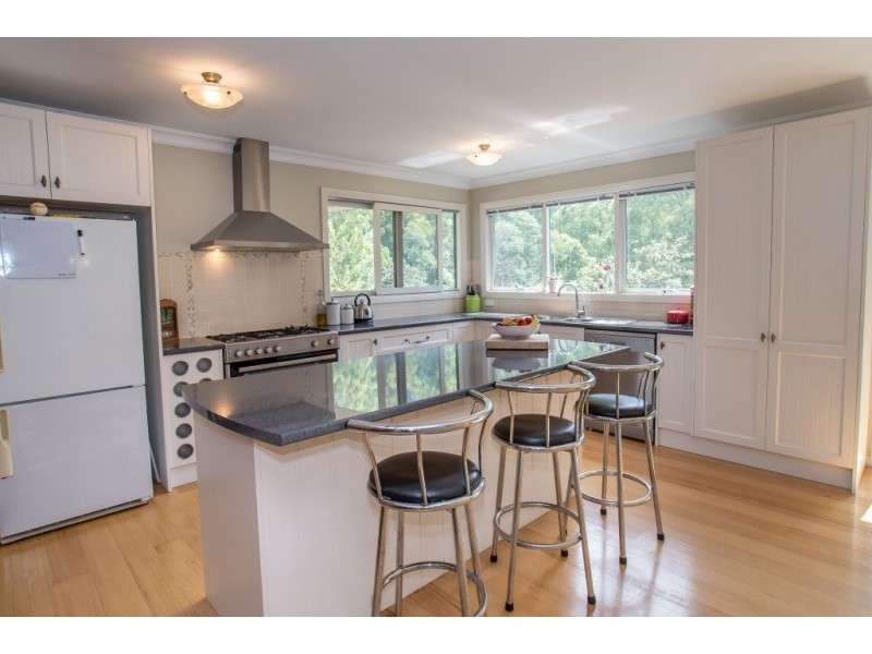 31 Baynes Park Road, Monbulk VIC 3793