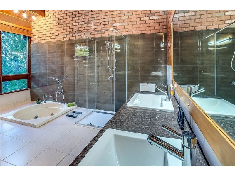 10-12 Clematis Park Road, Clematis VIC 3782