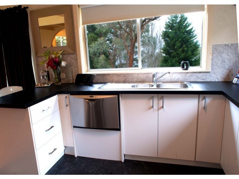 39 Belmont Avenue, Upwey VIC 3158