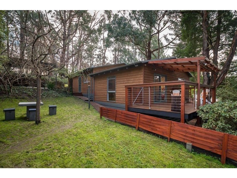 92 Moores Road, Monbulk VIC 3793