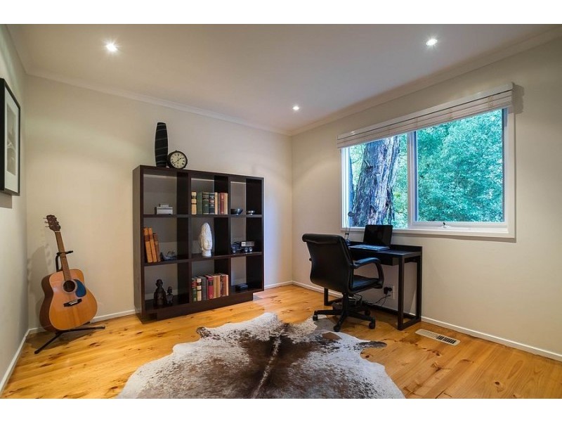 92 Moores Road, Monbulk VIC 3793