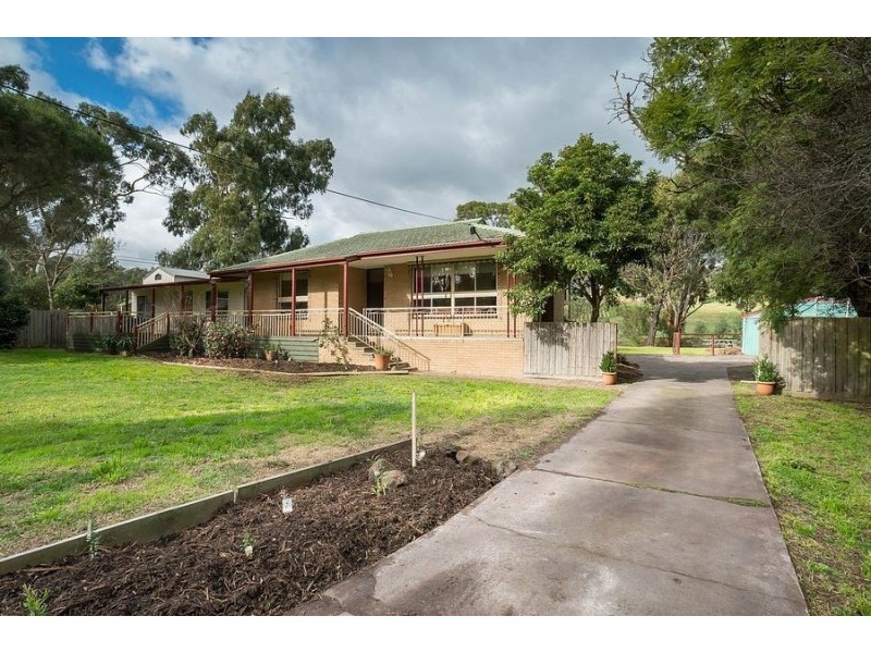 55 Finmere Crescent, Upper Ferntree Gully VIC 3156
