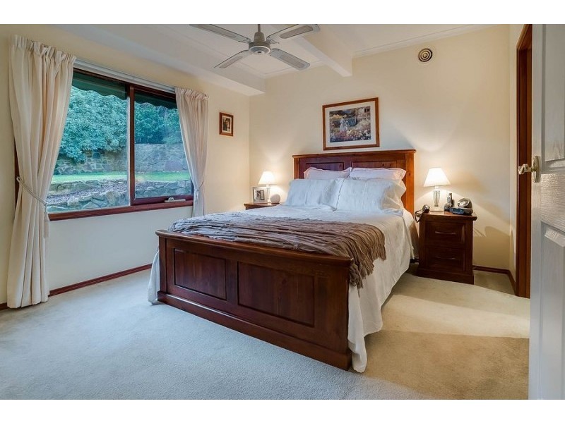 64 Ferguson Street, Upwey VIC 3158