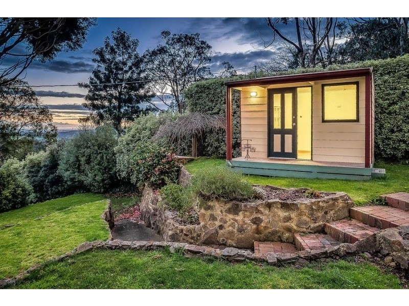 64 Ferguson Street, Upwey VIC 3158
