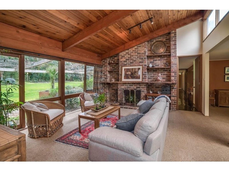 72 Bolton Road, Selby VIC 3159