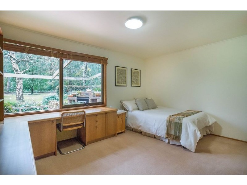 72 Bolton Road, Selby VIC 3159