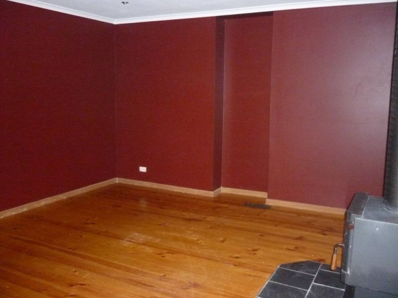 6 Hardy Street, Selby VIC 3159