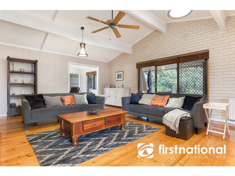 11 Sycamore Avenue, Emerald VIC 3782