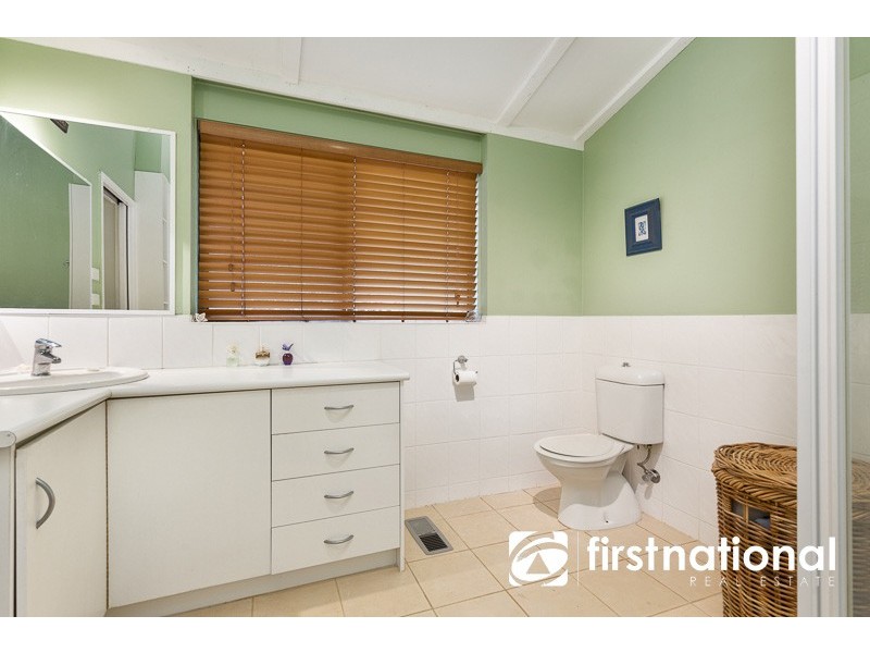 11 Sycamore Avenue, Emerald VIC 3782