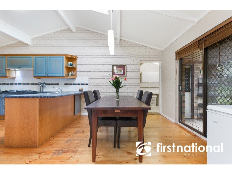 11 Sycamore Avenue, Emerald VIC 3782