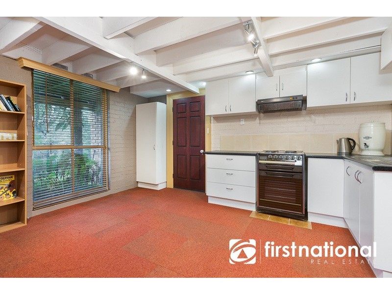 11 Sycamore Avenue, Emerald VIC 3782
