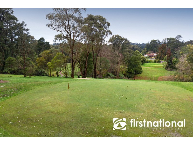 11 Sycamore Avenue, Emerald VIC 3782