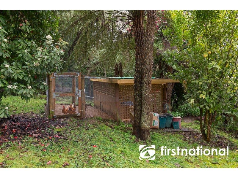 11 Sycamore Avenue, Emerald VIC 3782