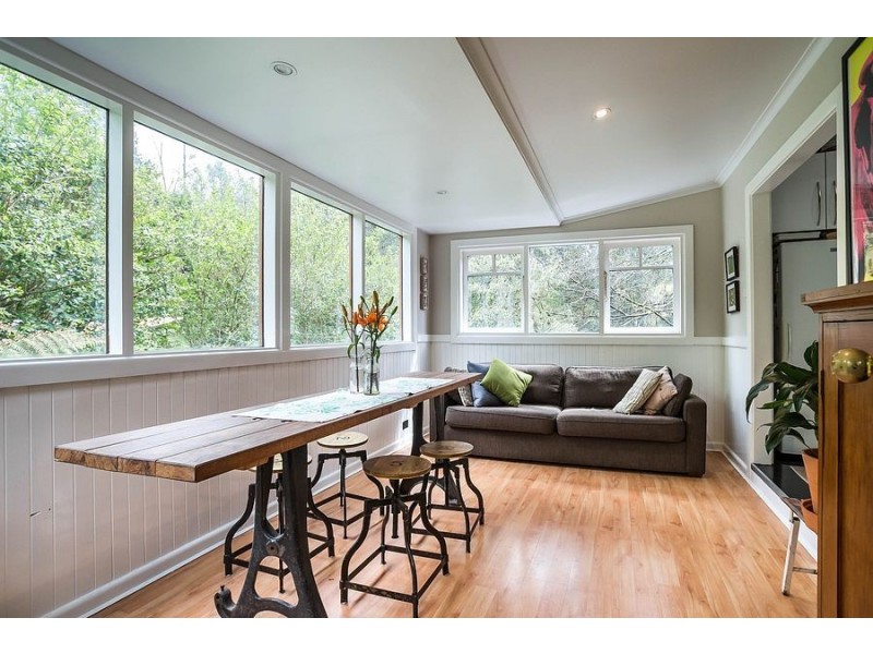 125 Monbulk Road, Kallista VIC 3791