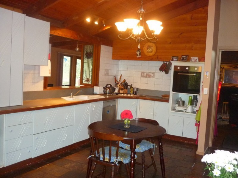 4 Runnymede Road, Belgrave VIC 3160