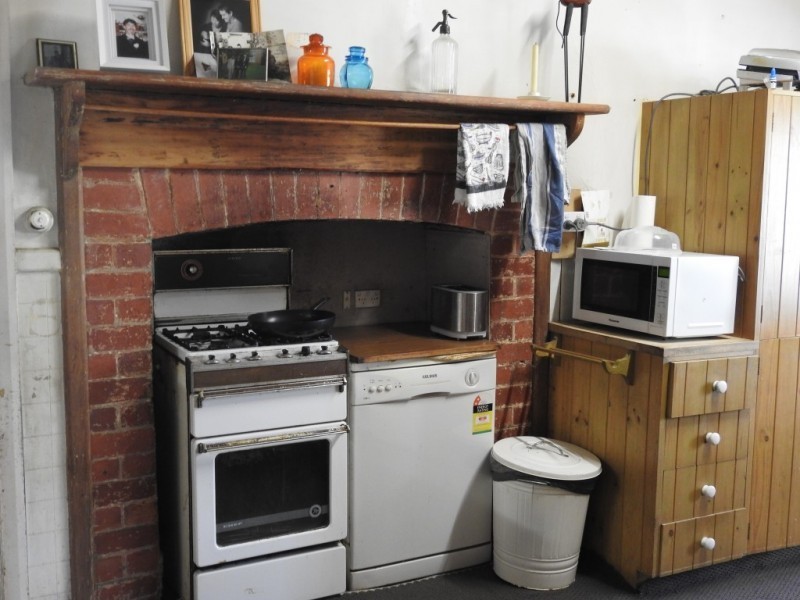 24 Bayview Avenue, Upwey VIC 3158