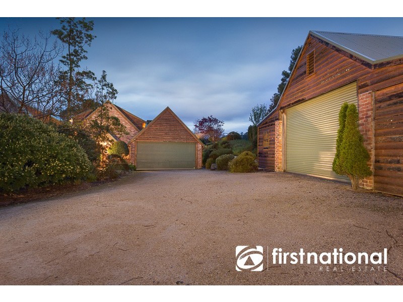 136 Amphlett Avenue, Cockatoo VIC 3781