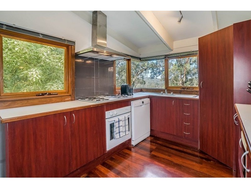 50 Centre Road, Upwey VIC 3158