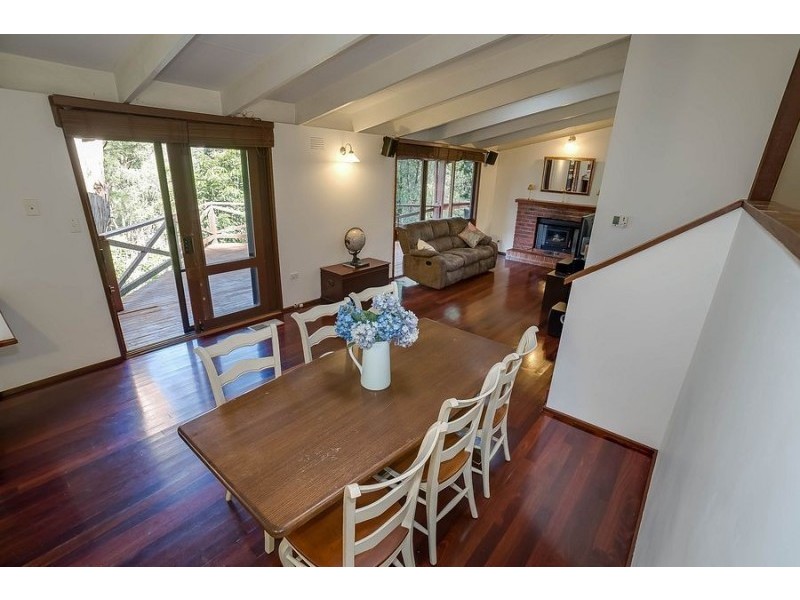 50 Centre Road, Upwey VIC 3158