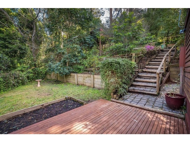 50 Centre Road, Upwey VIC 3158
