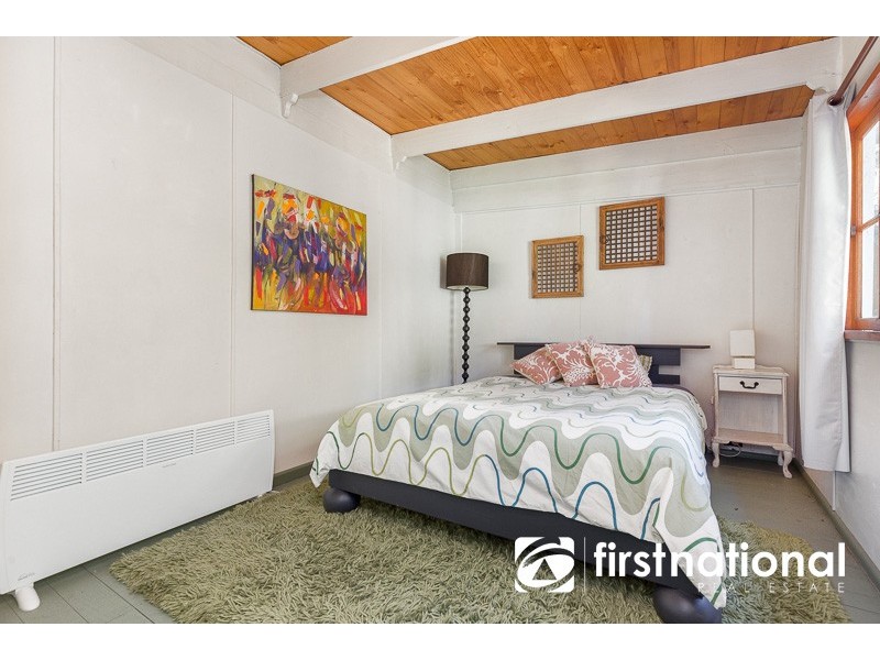 1 Charman Avenue, Emerald VIC 3782